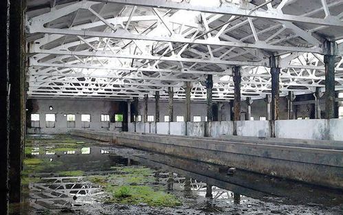 巴山北麓這家兵工廠(chǎng),生產(chǎn)空空導(dǎo)彈,上千畝建筑成廢墟,讓人震撼